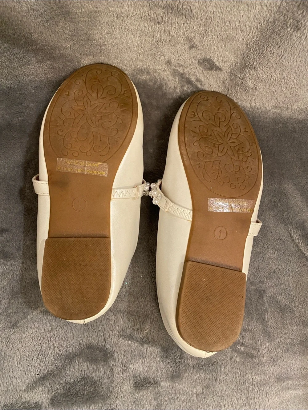 Dream Pairs Cream Pearl-Strap Mary Jane Flats